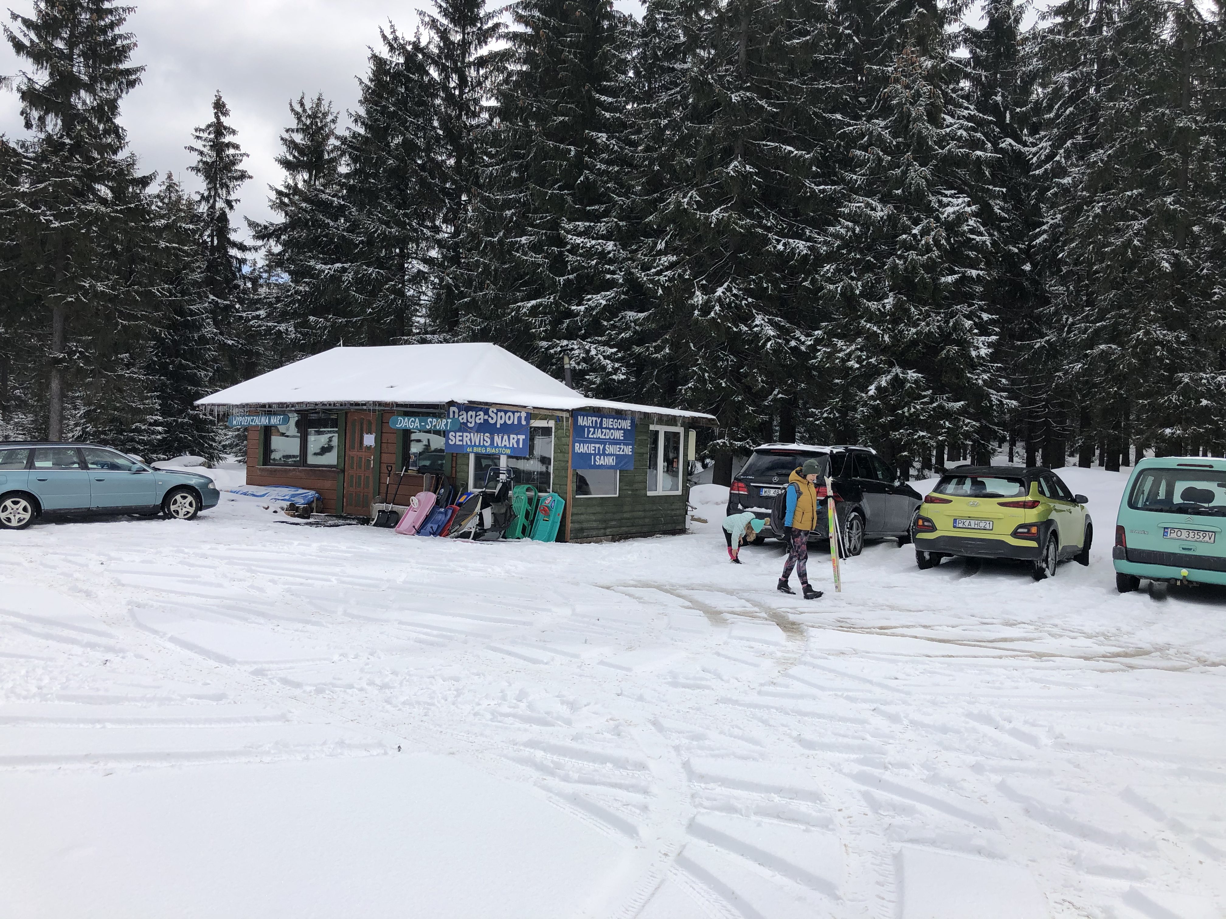 wielkanoc_jakuszyce_parking_wypozyczalnia_biegowki_waldek_daga_1